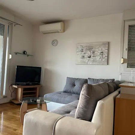 Apartman Urban Sonya *