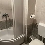Sea View Apartment Private Parking Near Beach *