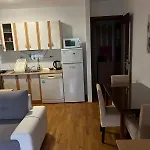 Sea View Apartment Private Parking Near Beach 公寓 *