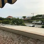 Sea View Apartment Private Parking Near Beach *